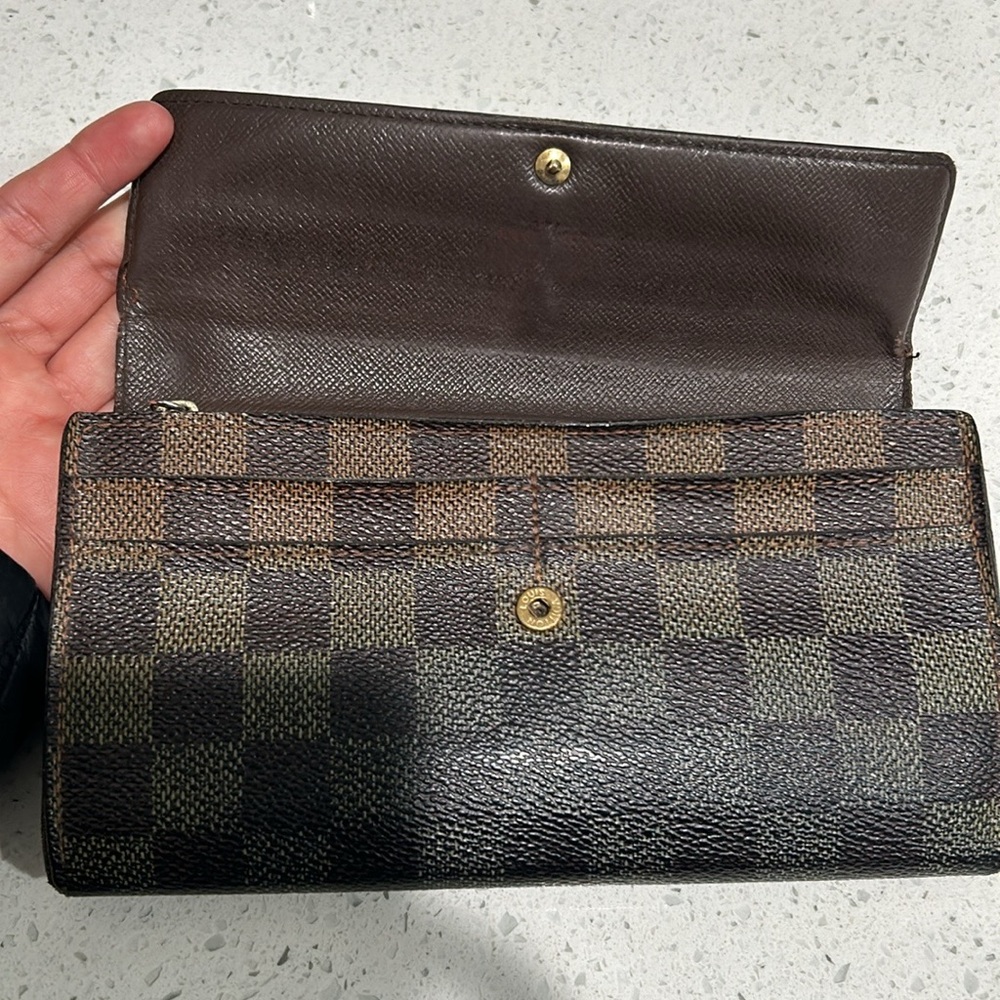Louis Vuitton Sarah Wallet